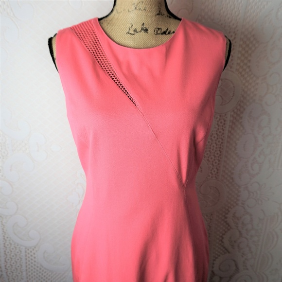 Elie Tahari Axel Asymmetric Inset Sheath Dress - Picture 4 of 8